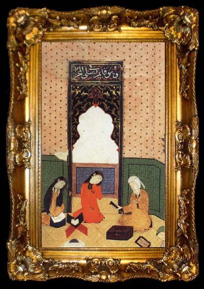 framed  Bihzad the theophany through Layli sitting framed within the prayer niche, ta009-2