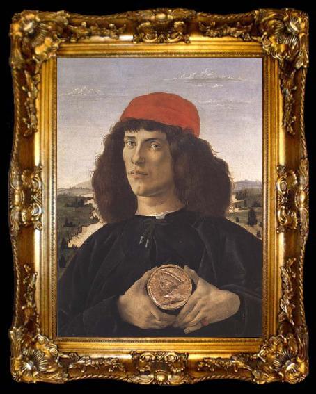 framed  Sandro Botticelli Portrait of a Youth with a Medal, ta009-2