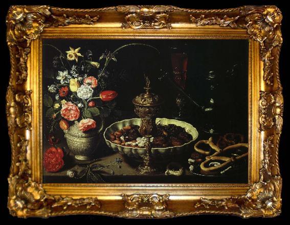 framed  PEETERS, Clara bord med blomvas och torkad frukt, ta009-2