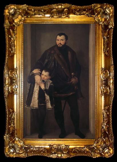 framed  Paolo  Veronese Reaches the Pohl to hold with his son Yadeliyanuo portrait, ta009-2