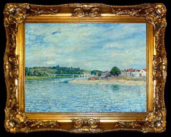 framed  Alfred Sisley La Seine a Saint Mammes, ta009-2