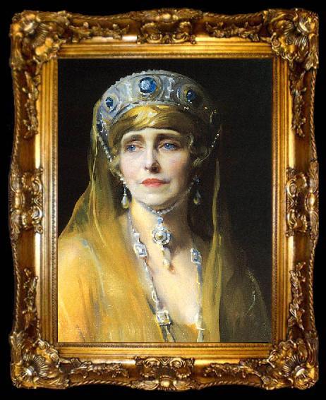 framed  Philip Alexius de Laszlo Portrait of Queen Marie of Romania, ta009-2