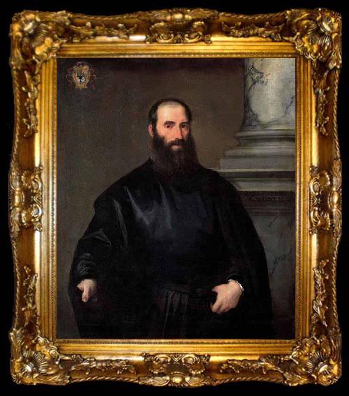 framed  Titian Portrait of Giacomo Doria, ta009-2