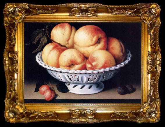 framed  Galizia,Fede White Ceramic Bowl with Peaches and Red and Blue Plums, ta009-2